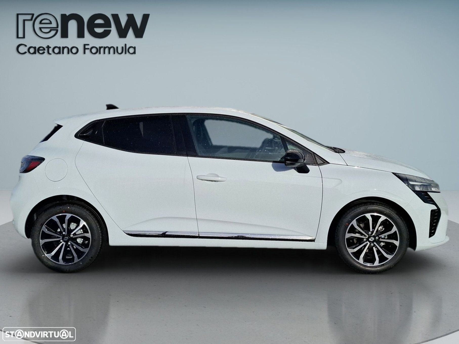 Renault Clio 1.0 TCe Techno - 9