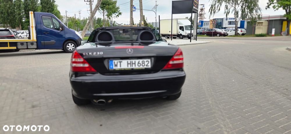 Mercedes-Benz SLK ver-230-kompressor - 12