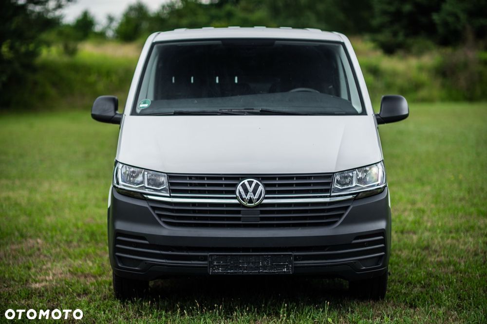 Volkswagen Transporter - 2