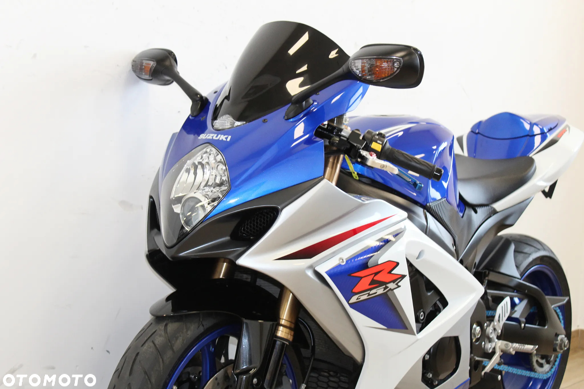 Suzuki GSX-R - 13