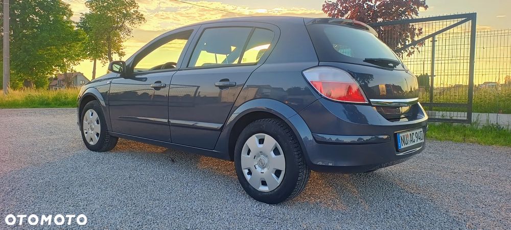 Opel Astra 1.4 Club - 13