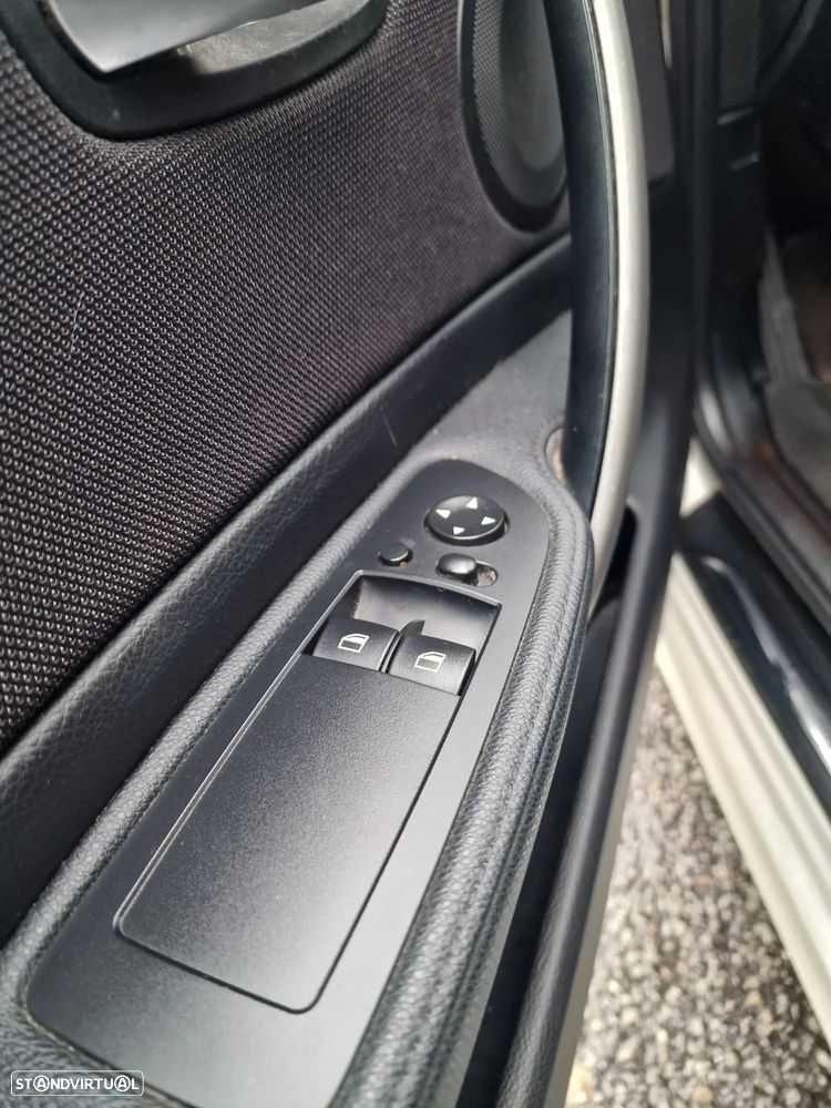 BMW 118 d DPF Edition Sport - 13