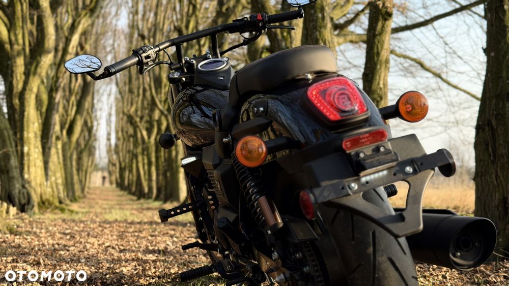 UM Renegade Freedom - 32