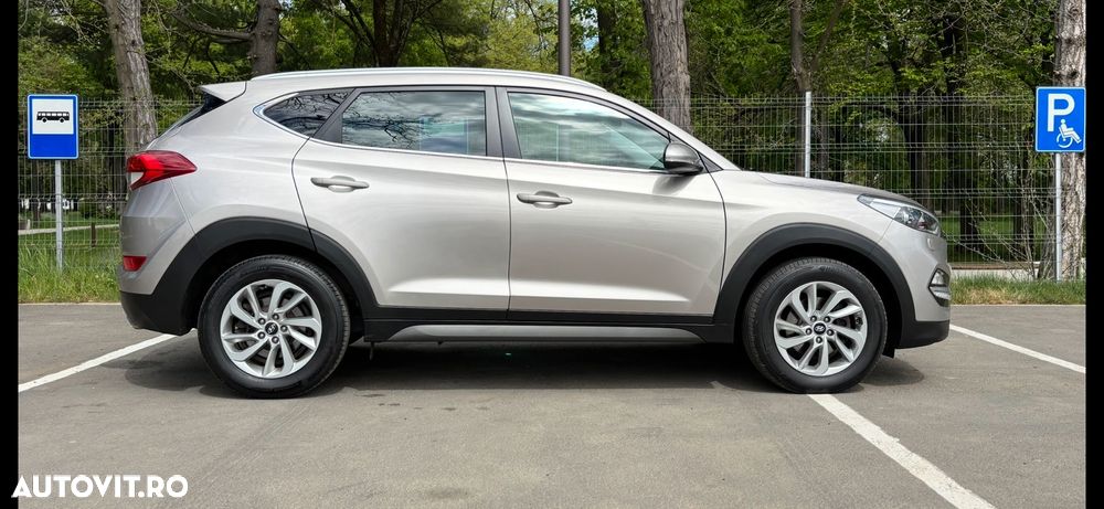 Hyundai Tucson 2.0 CRDI 4WD Automatik Advantage - 6