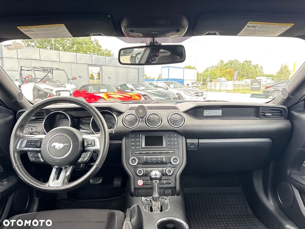 Ford Mustang - 15