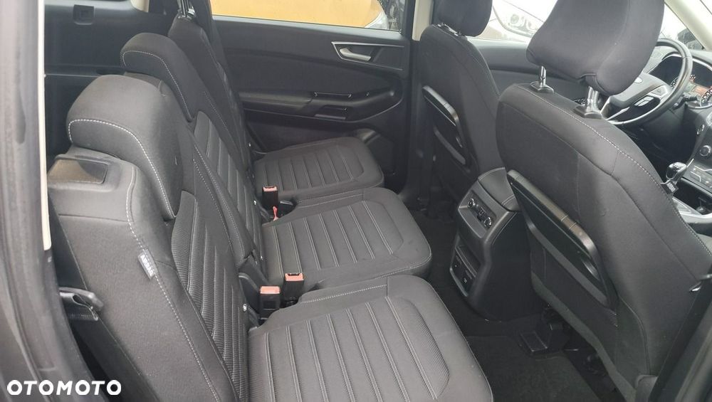 Ford Galaxy - 32