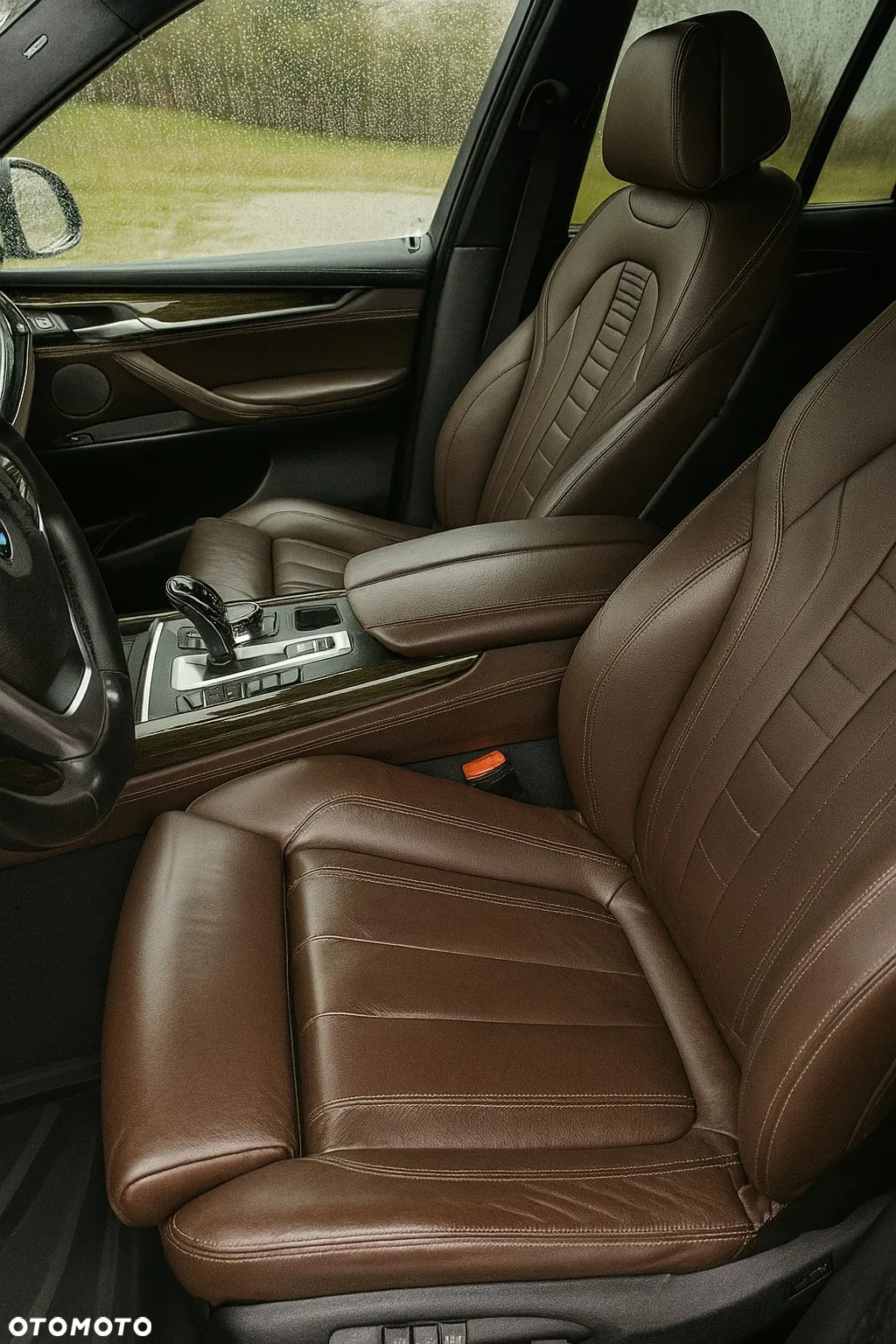 BMW X5 xDrive50i - 12