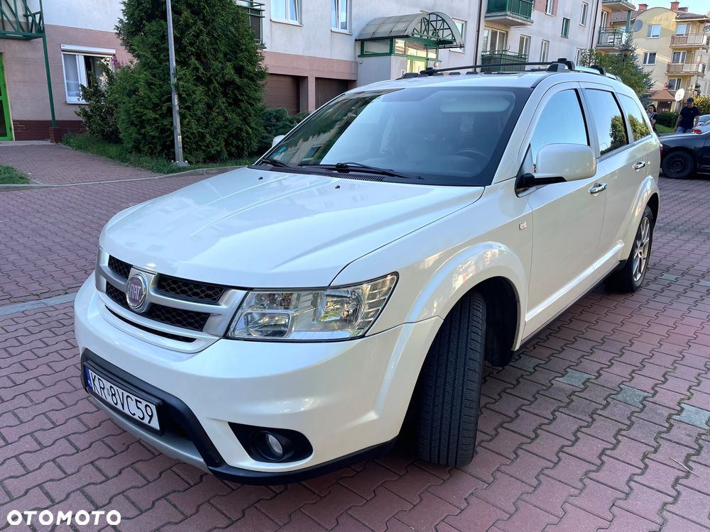 Fiat Freemont 2.0 Multijet 16V DPF Automatik Allrad Lounge - 3