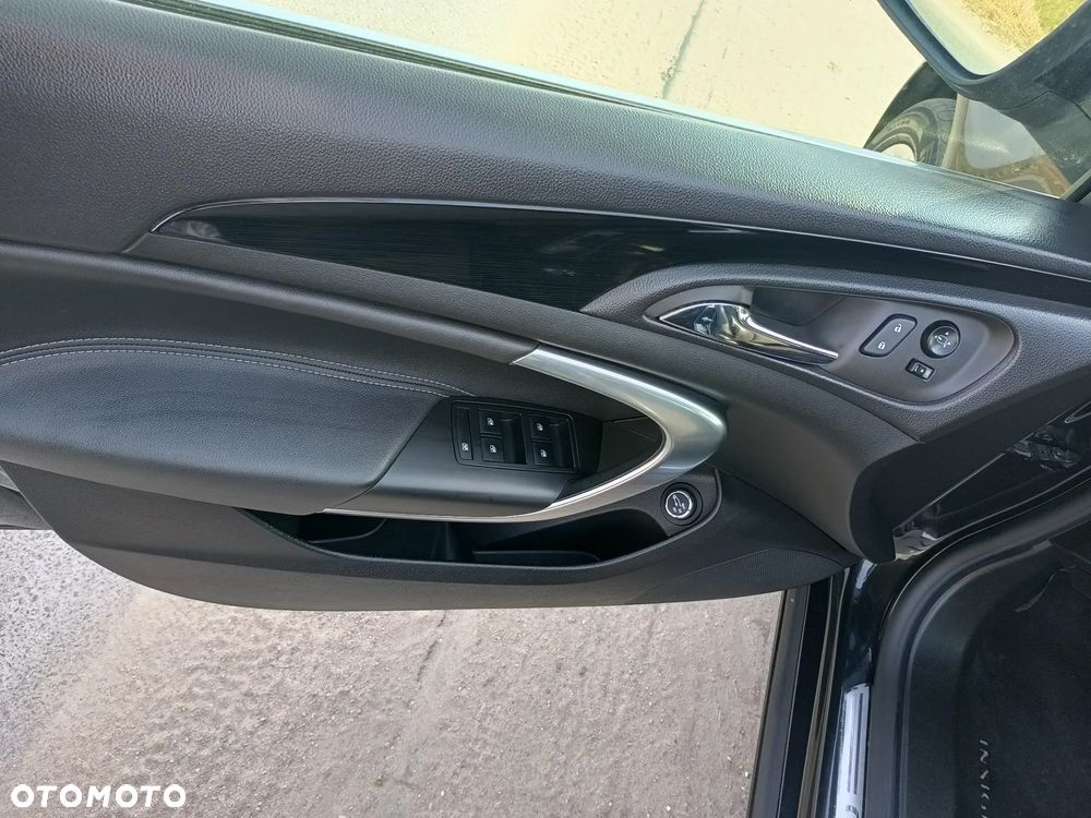Opel Insignia 2.0 CDTI Cosmo S&S - 8