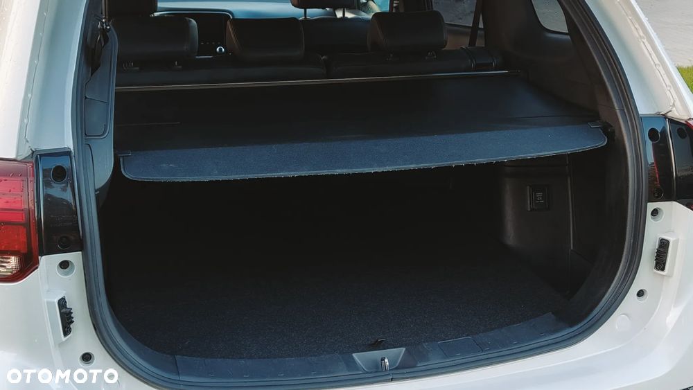 Mitsubishi Outlander - 15