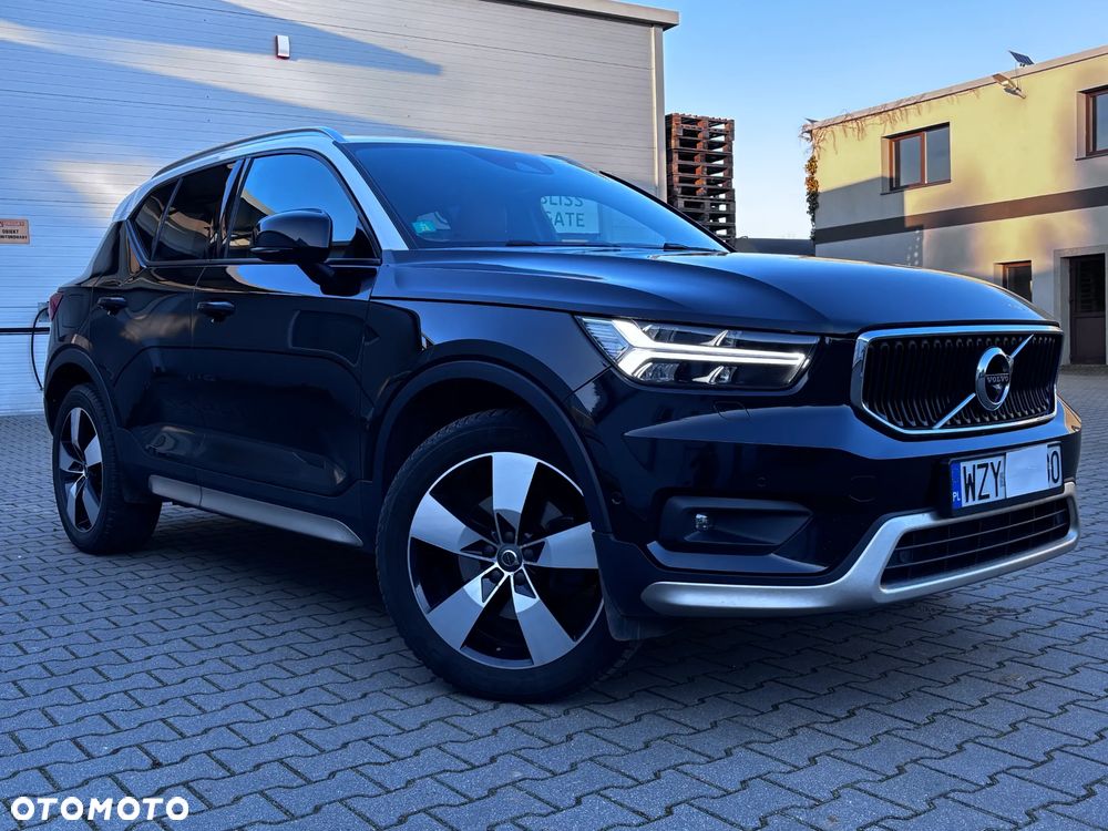 Volvo XC 40 D4 AWD Momentum (Intro Edition) - 11