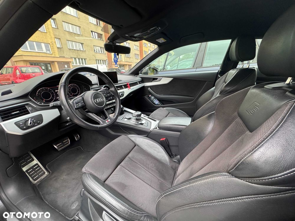 Audi A5 Coupé - 5