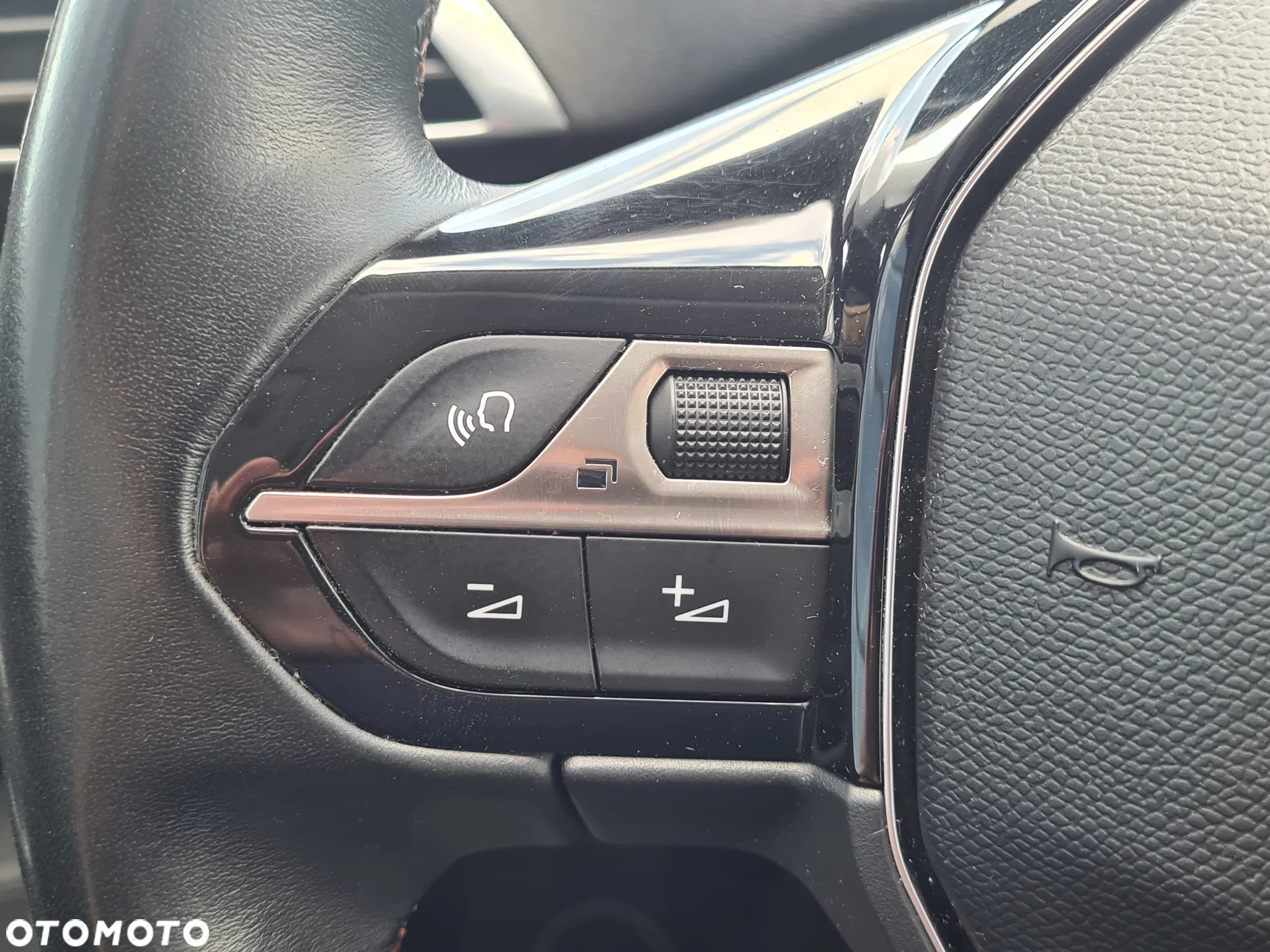 Peugeot 3008 1.2 PureTech Active S&S - 12
