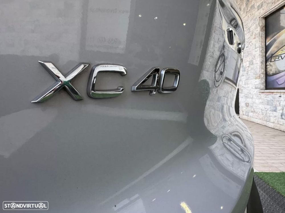 Volvo XC 40 P8 AWD Recharge RDesign - 32