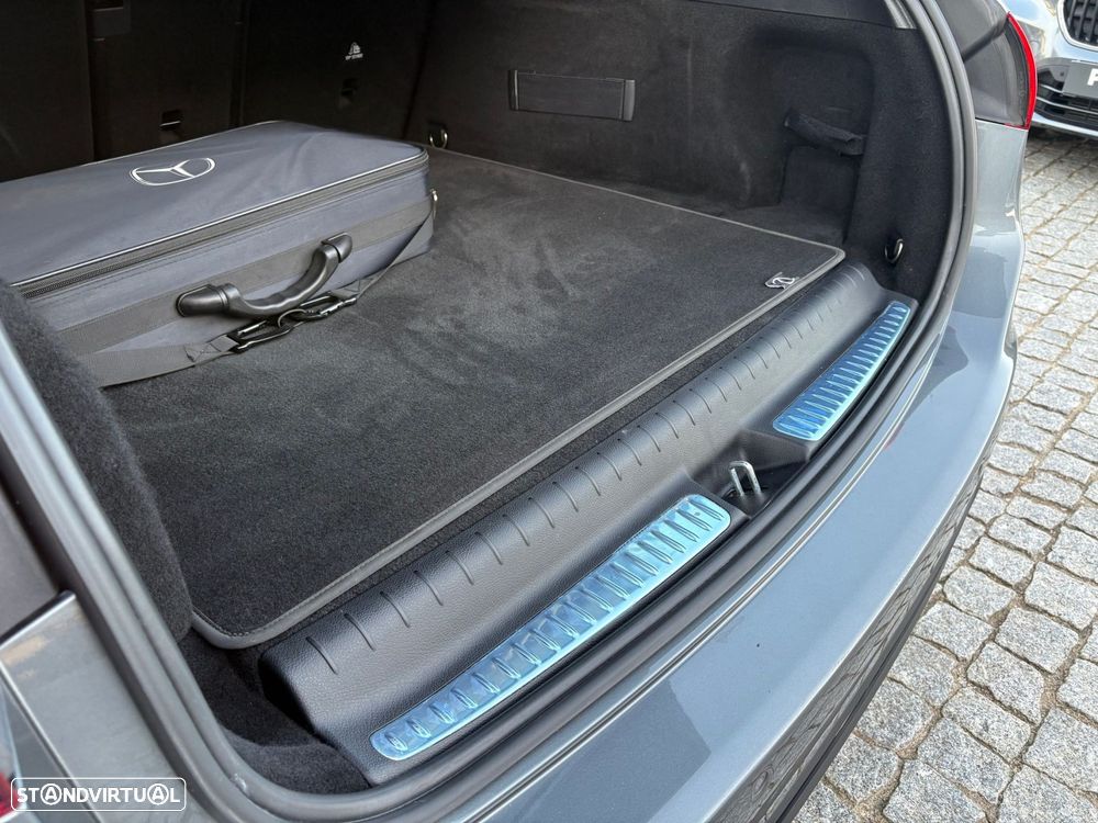 Mercedes-Benz C 300 e Avantgarde - 50