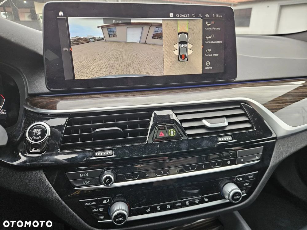 BMW Seria 5 530i xDrive M Sport Edition - 14