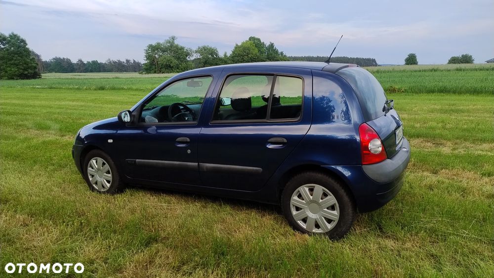 Renault Clio 1.2 16V Emotion - 16