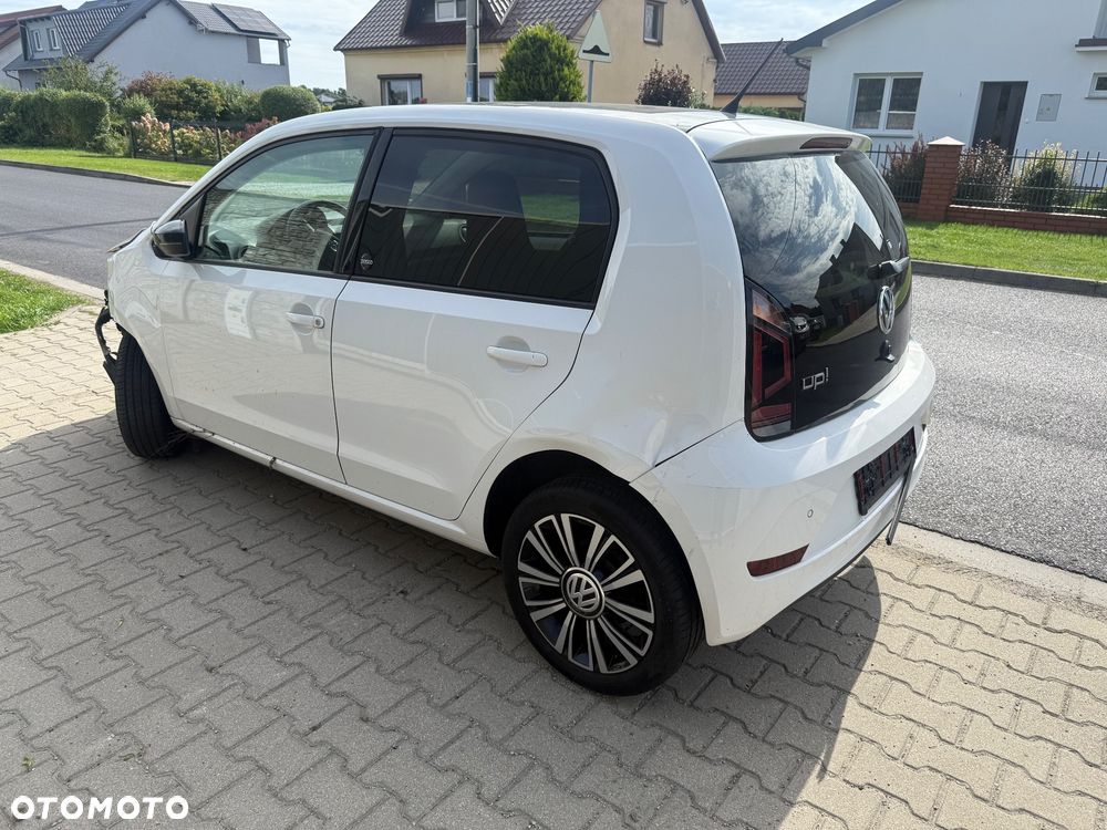 Volkswagen up! (BlueMotion Technology) sound - 7