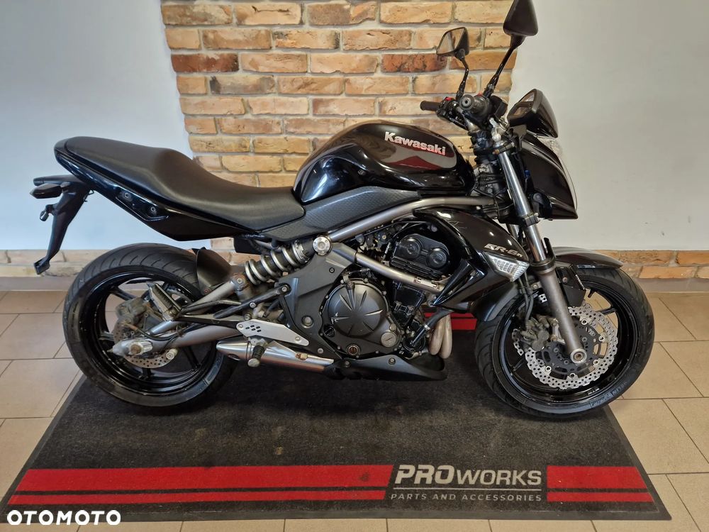 Kawasaki ER - 2