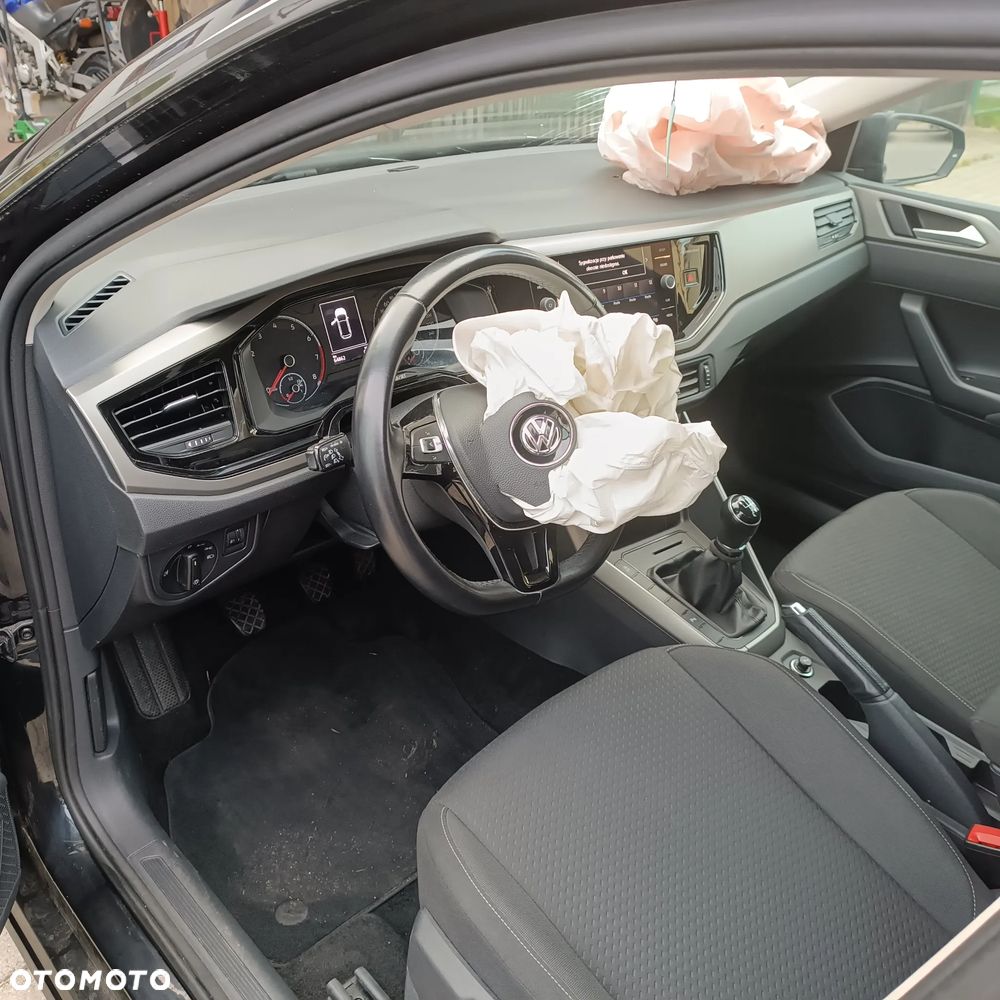 Volkswagen Polo - 6