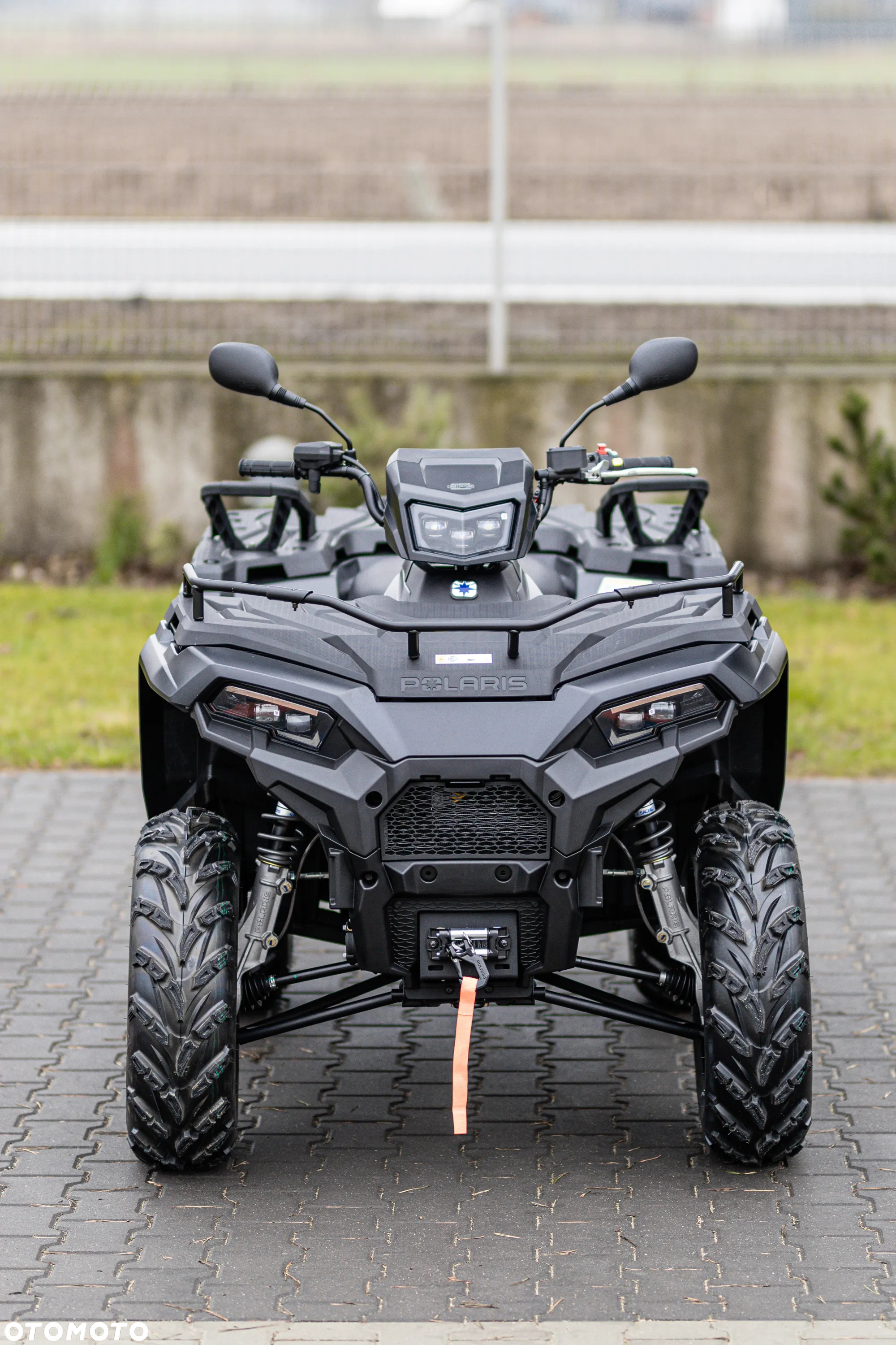 Polaris Sportsman - 11