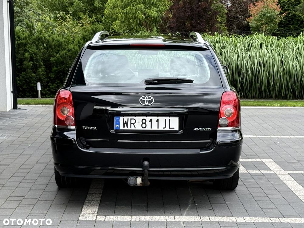 Toyota Avensis 1.8 VVT-i Combi - 6