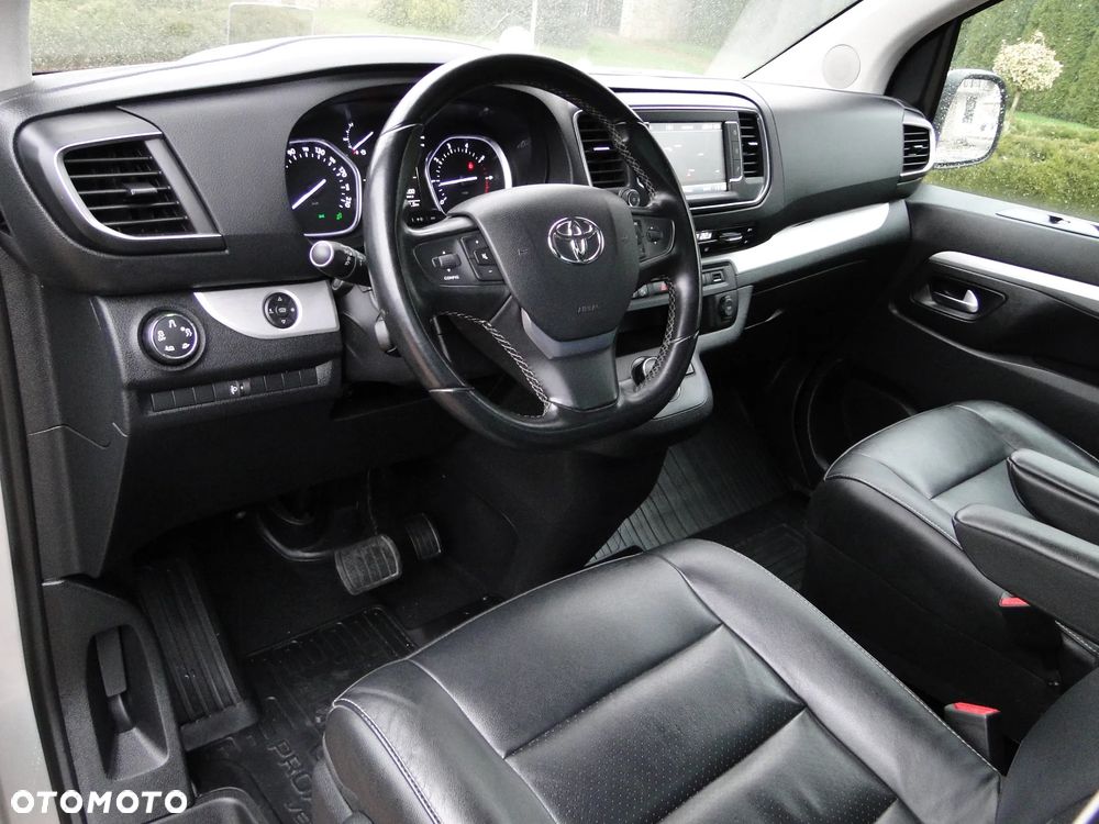 Toyota Proace Verso 2.0 D4-D Long Family - 19