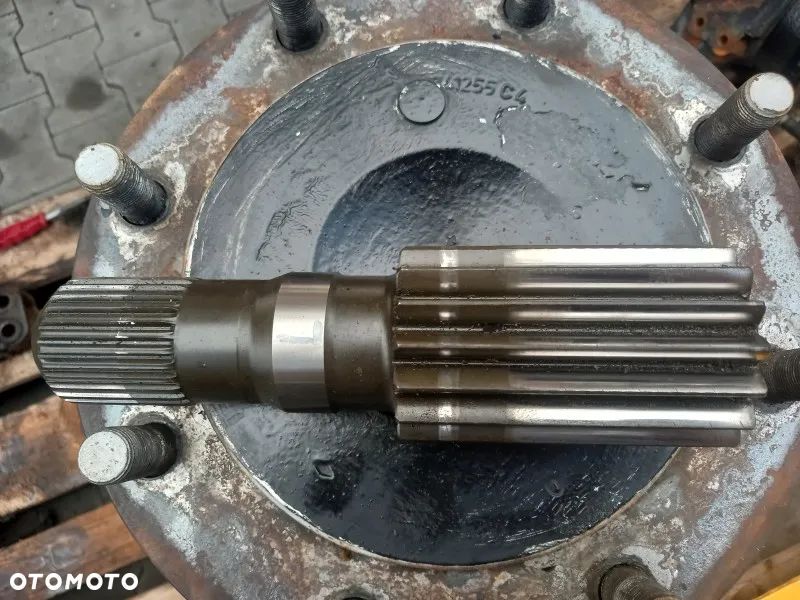 Zwolnica układ planetarny obudowa piasta Case MX110 - 5