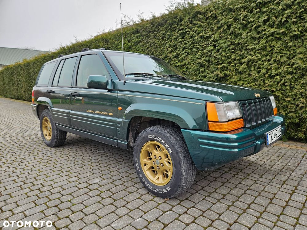Jeep Grand Cherokee - 1