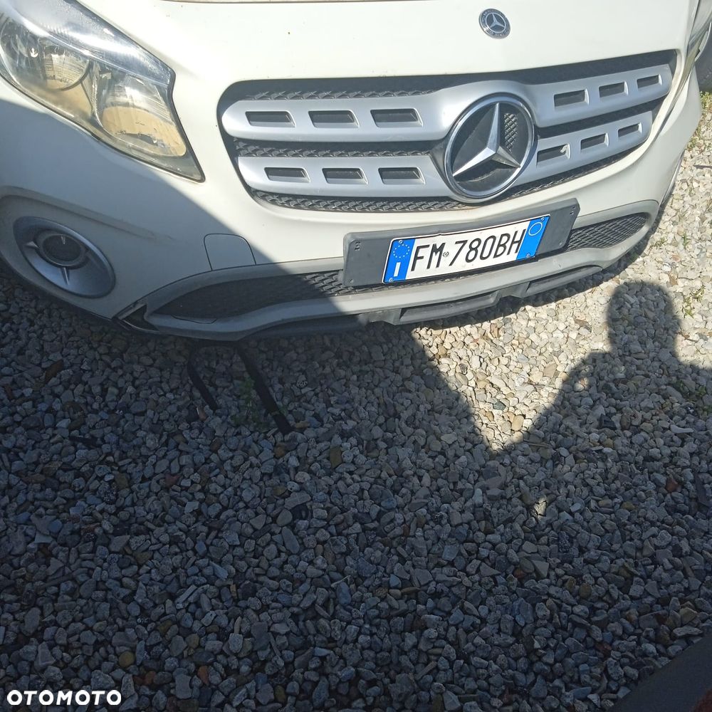 Mercedes-Benz GLA 200 (CDI) d AMG Line - 12