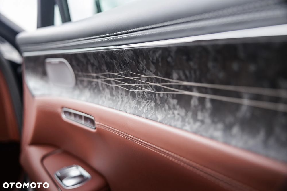 Genesis G90 3.5T V6 AT8 SWB Luxury Plus - 22