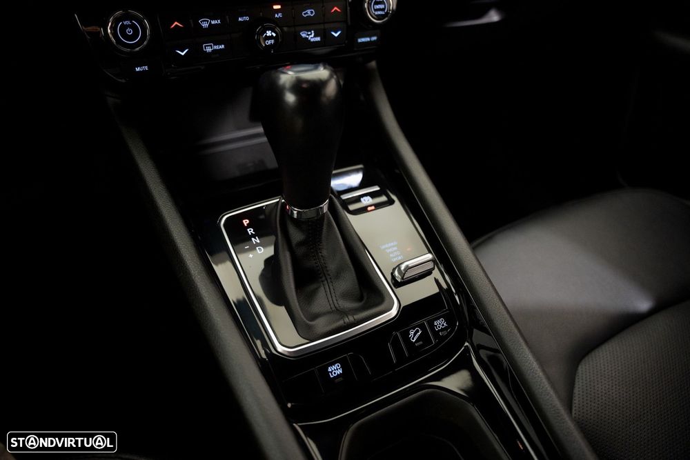 Jeep Compass 1.3 TG S - 8