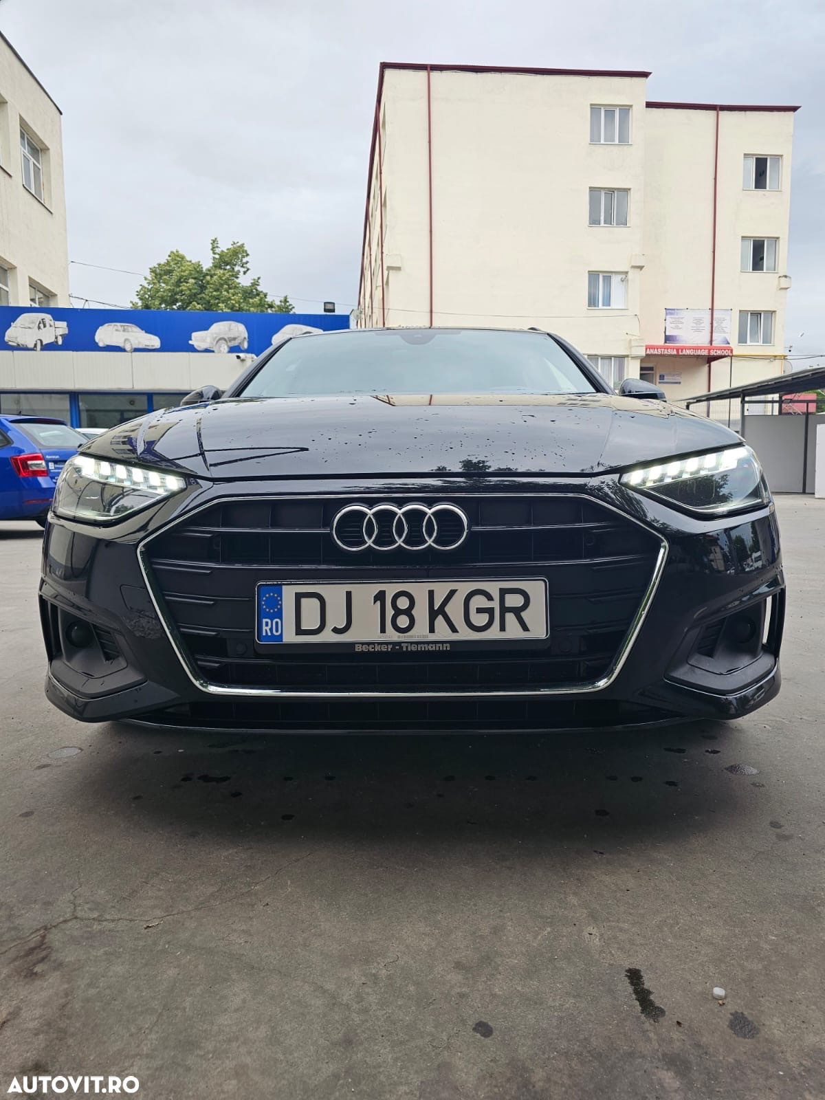 Audi A4 Avant 2.0 30 TDI S tronic MHEV Basic - 3