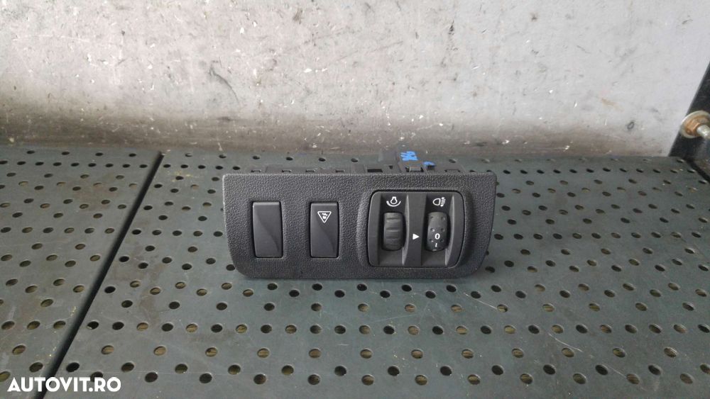 Butoane reglaj lumini renault megane 3 648450001r - 1