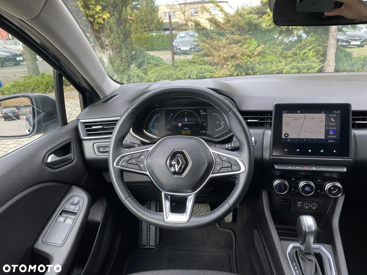Renault Clio - 12