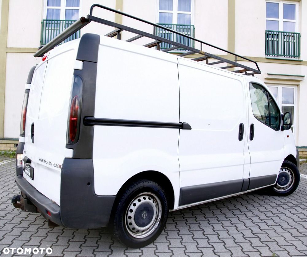 Opel Vivaro - 28