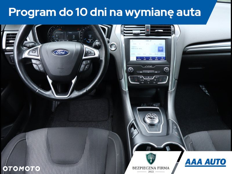 Ford Mondeo - 8