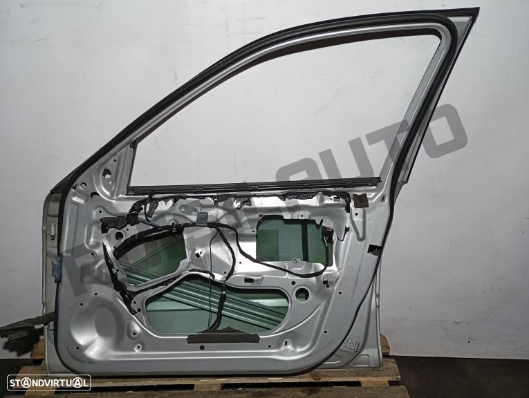 Porta Frente Direita  Bmw 3 (e46) [1997_2005] 320d - 3