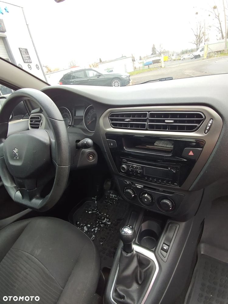 Peugeot 301 1.6 VTi Active - 11