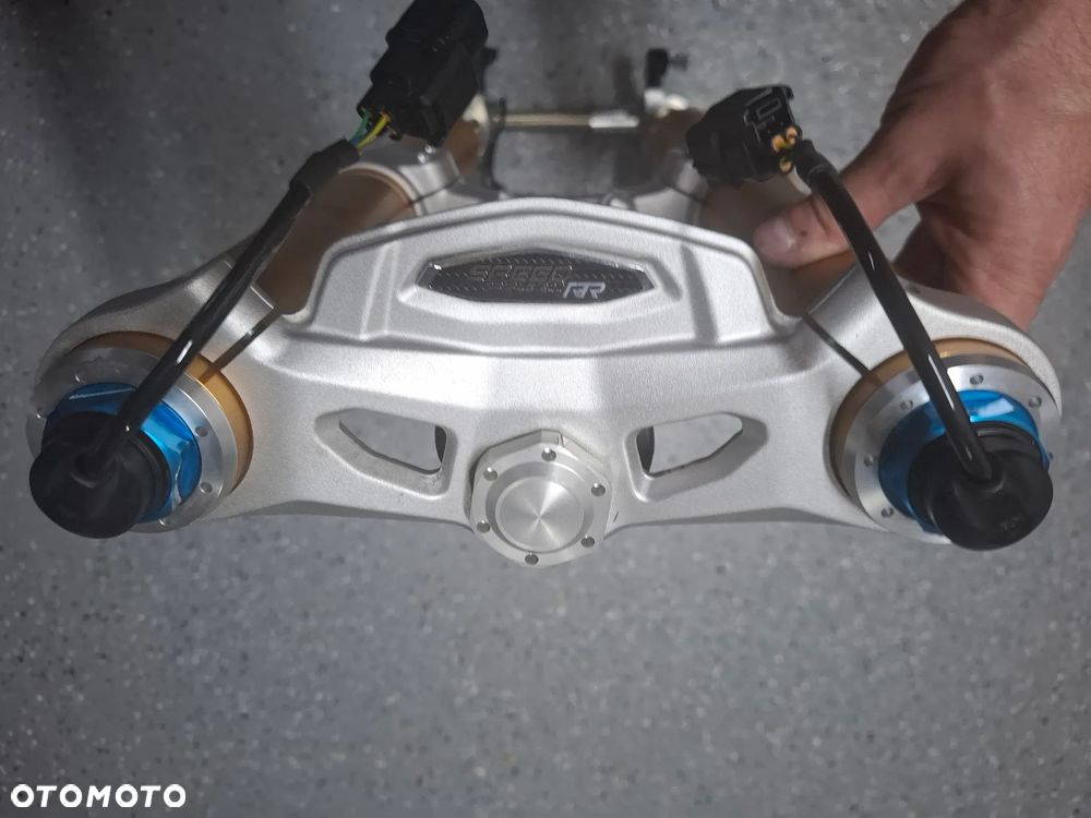 Triumph Speed Triple 1200 rs rr półka ośka sztyca lagi - 3