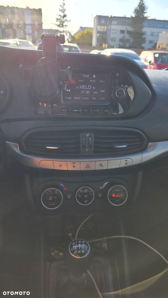 Fiat Tipo 1.4 T-Jet 16v Easy - 10
