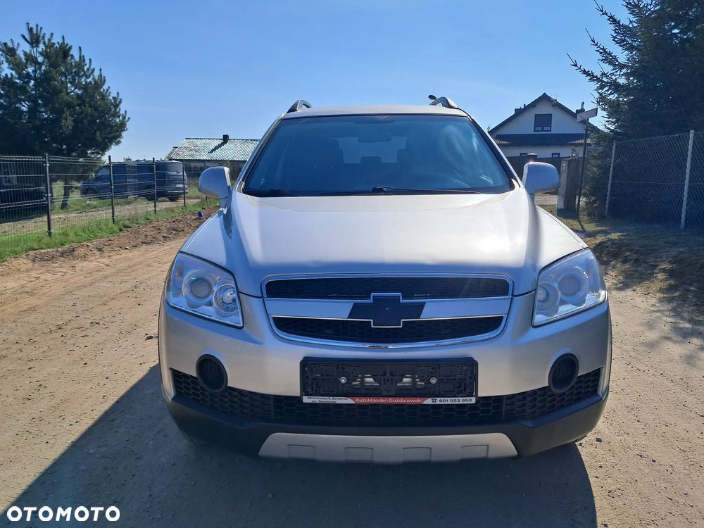 Chevrolet Captiva 2.4 2WD 5 Sitzer LS - 11