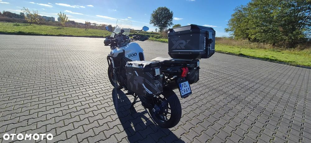 Triumph Tiger - 7