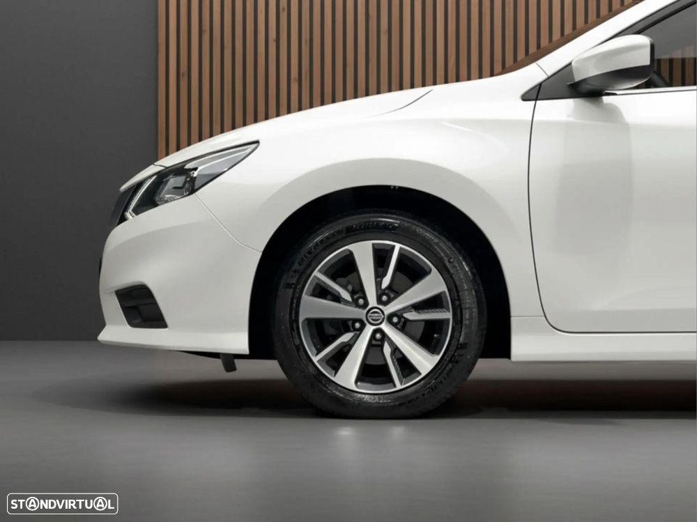 Nissan Leaf - 14