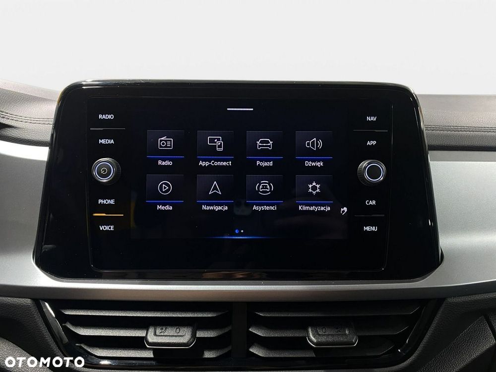 Volkswagen T-Roc - 30