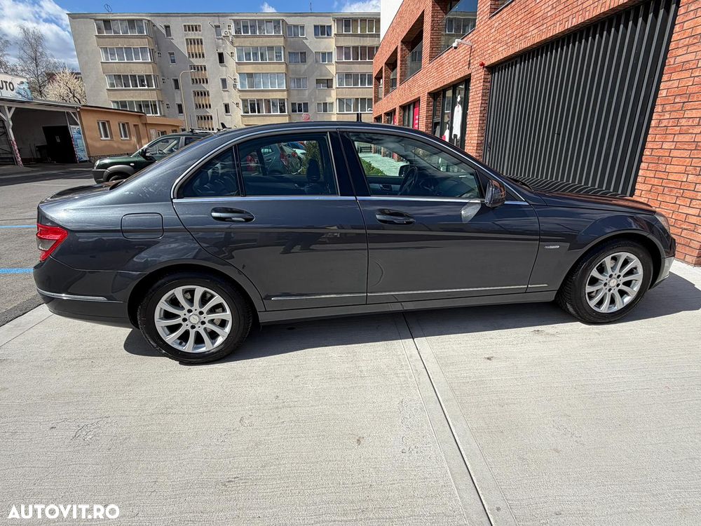 Mercedes-Benz C 250 CGI BlueEFFICIENCY Aut. - 3