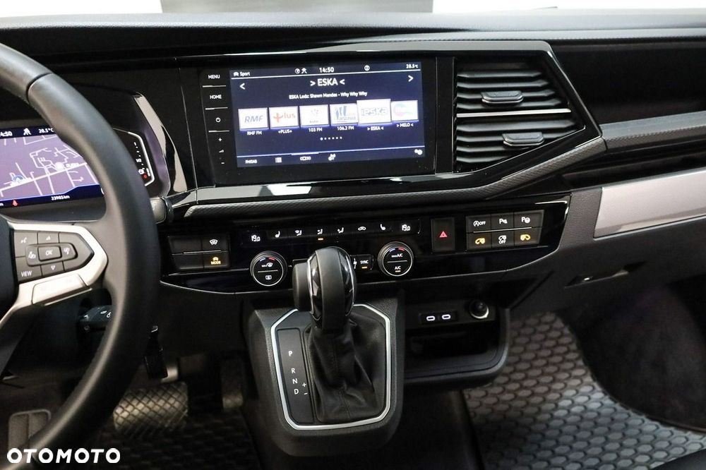 Volkswagen Multivan - 18