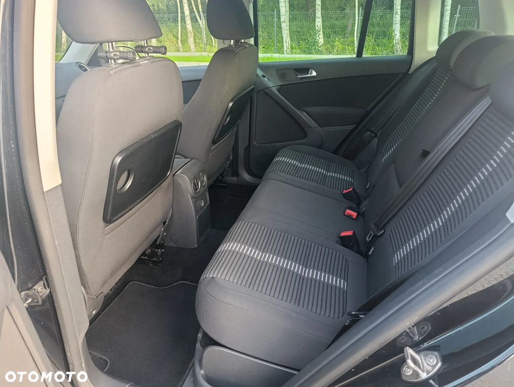 Volkswagen Tiguan - 9