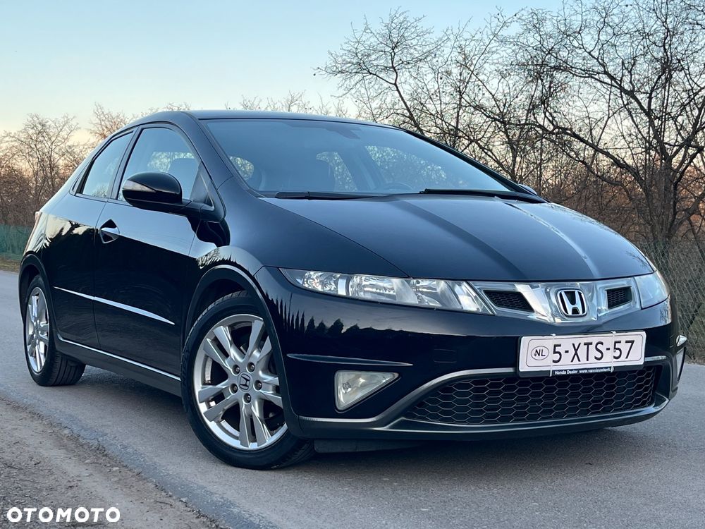 Honda Civic 1.8i-VTEC Executive - 1