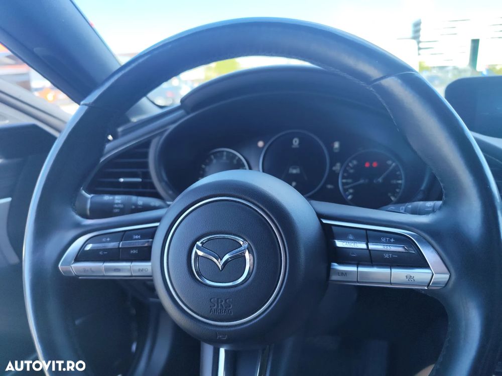 Mazda 3 G122 AT Plus - 16